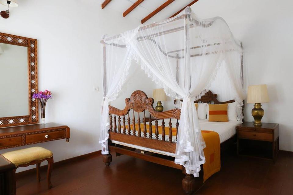 Mirissa Bay Resort Buitenkant foto