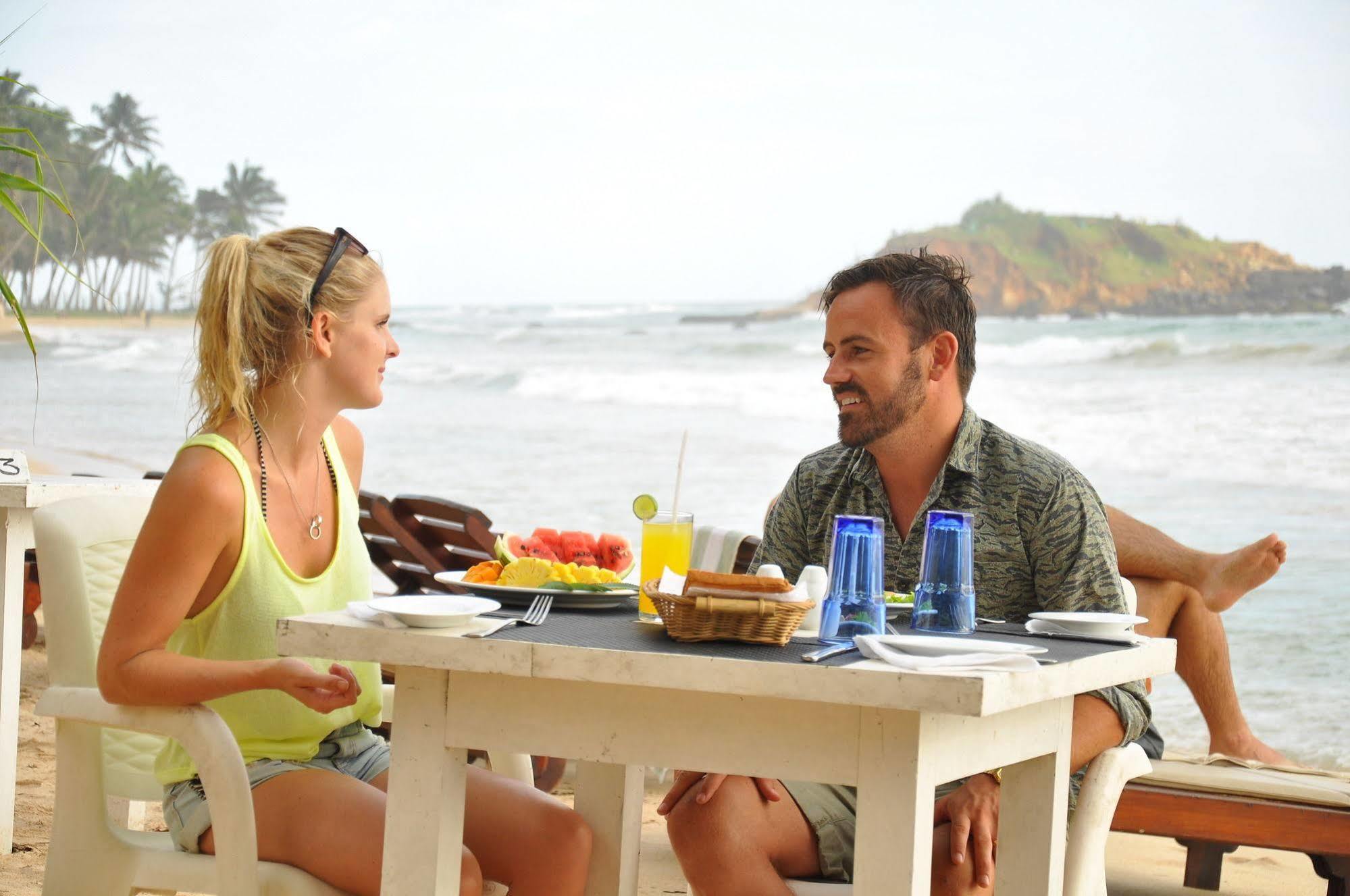 Mirissa Bay Resort Buitenkant foto